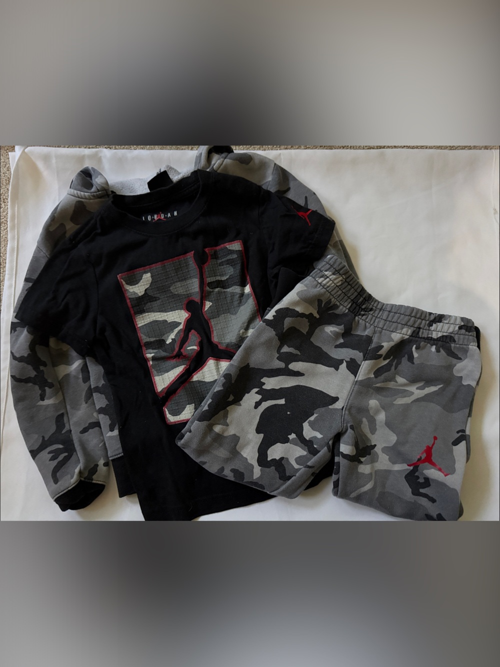 Jordan Kids Black & Gray Camo Sweatshirt and Joggers with Red Accents